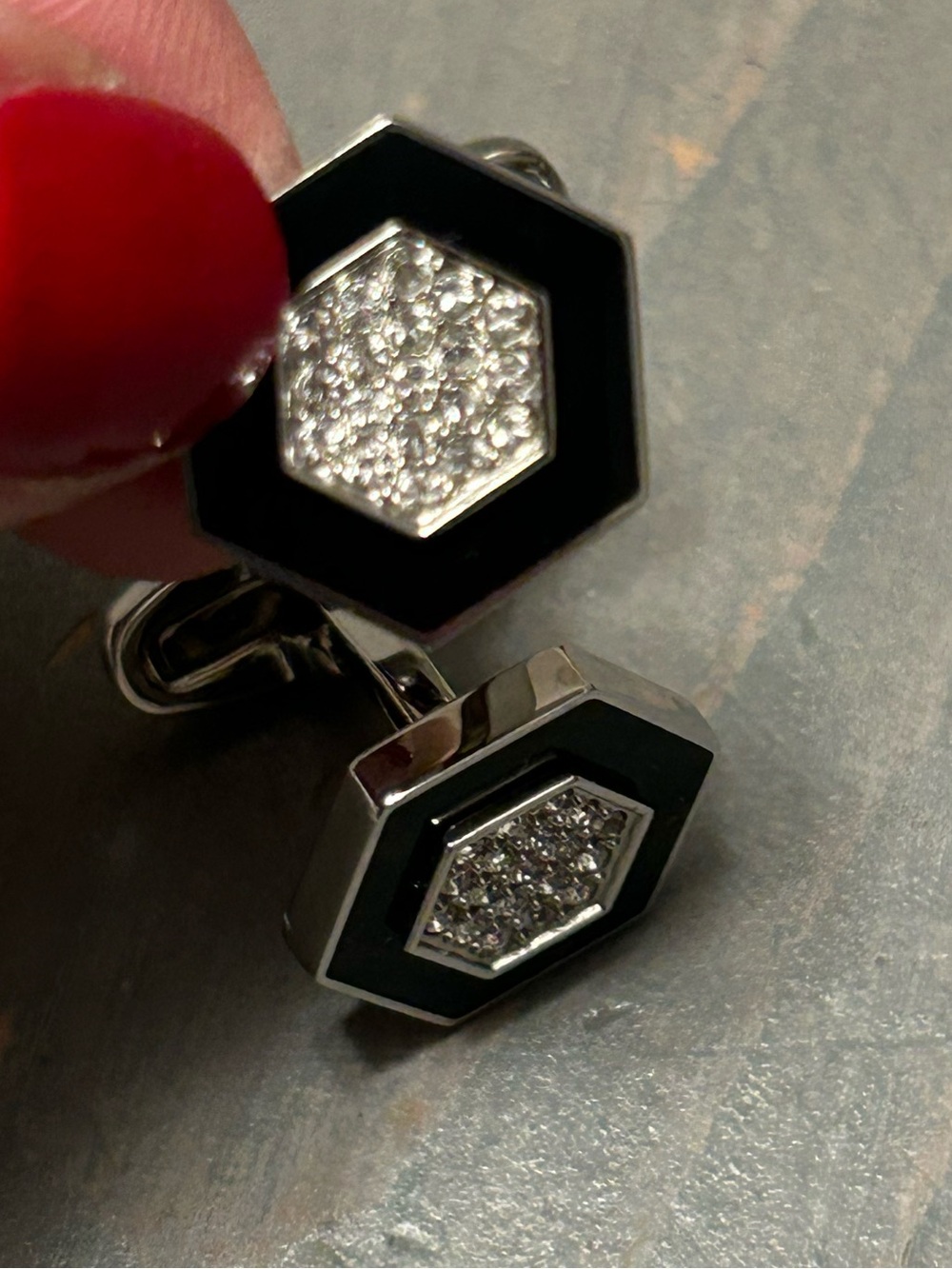 Swarovski crystal stunning cuff links